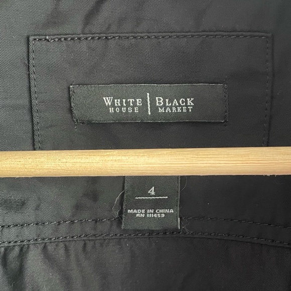 White House Black Market Ruffled Light Nylon Jacket Size 4 - Picture 6 of 6